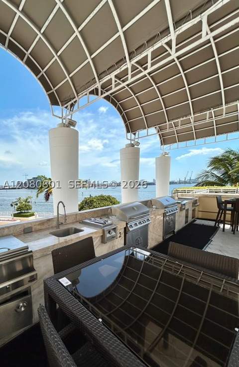 808 Brickell Key Dr 404, Miami FL - photo 16 of 18