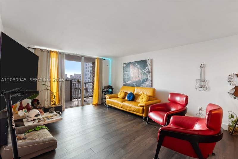 2 bedroom Condominium at 2780 NE 183rd St 2114, Commodore Plaza Condo, Aventura — photo 3