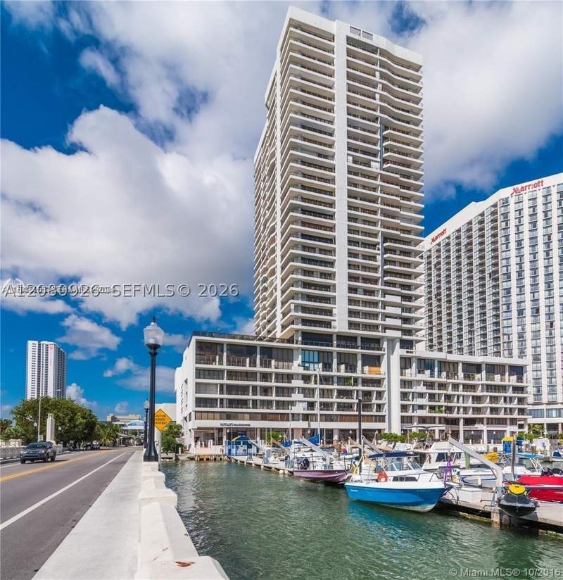 1 bedroom Condominium at 555 NE 15th St 11J, Venetia Condo, Miami — photo 3