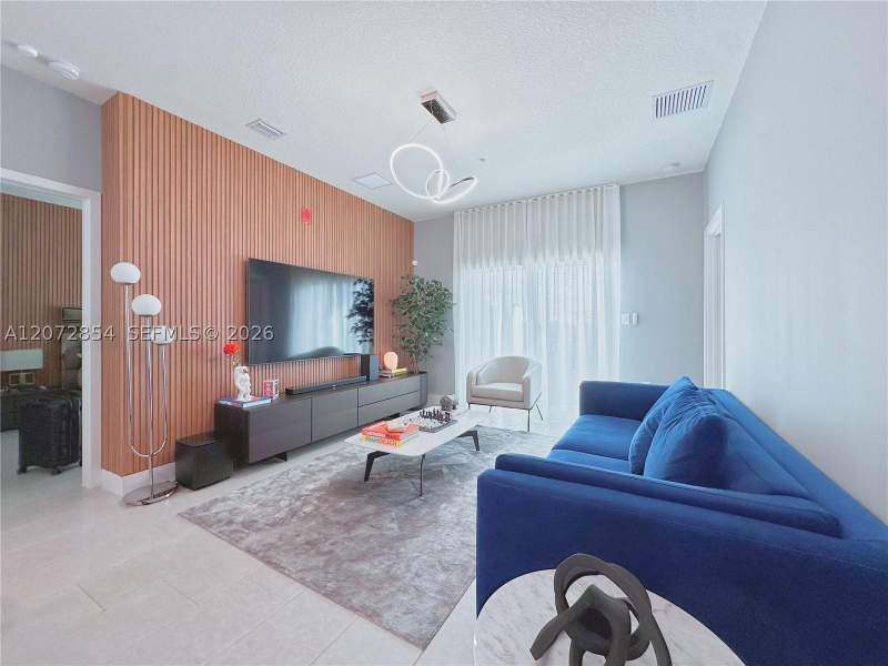 2 bedroom Condominium at 8167 NW 41st St E-410, Downtown Doral South Phas, Doral — photo 4