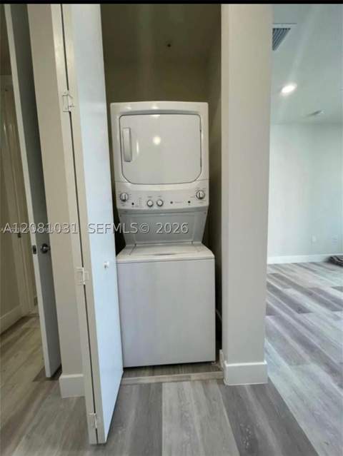 10229 NW 64th Ter 303, Doral FL - photo 8 of 23