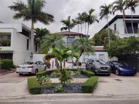 1823 S Bayshore Ln, Miami FL - photo 10 of 77