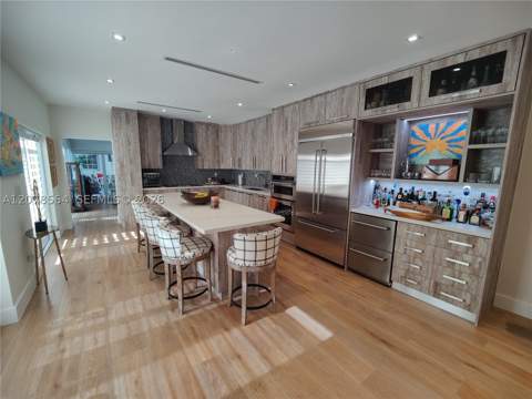 1823 S Bayshore Ln, Miami FL - photo 17 of 77