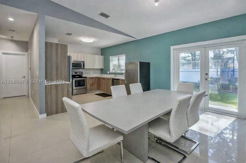 5 bedroom SingleFamilyResidence at 17801 SW 108th Ct, Green Hills Sec 7, Miami — photo 5