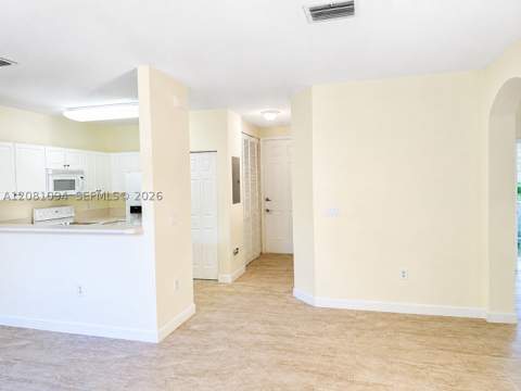 230 SE 29th Ave 1, Homestead FL - photo 11 of 23