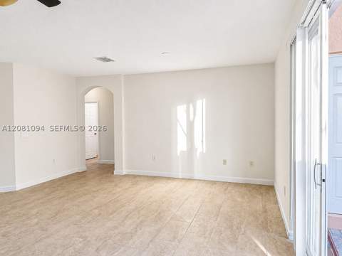 230 SE 29th Ave 1, Homestead FL - photo 18 of 23