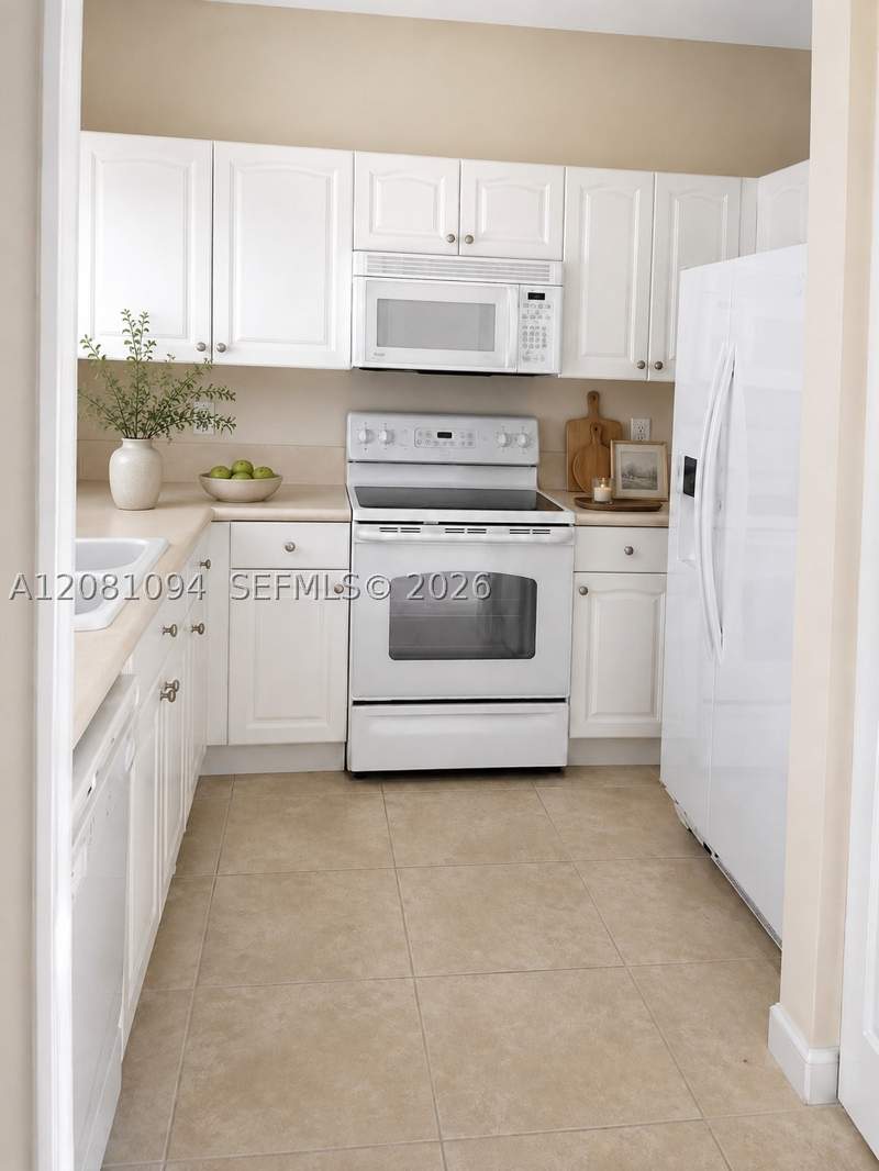 3 bedroom Condominium at 230 SE 29th Ave 1, Fiji Condo No 2, Homestead — photo 5