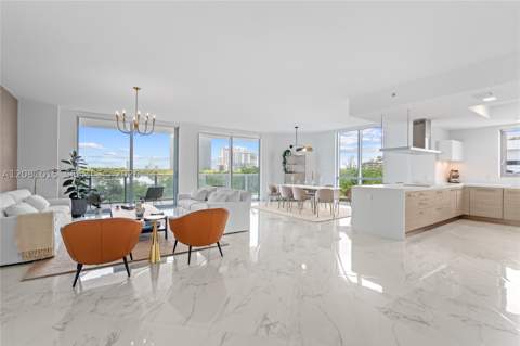 17111 Biscayne Blvd 402, North Miami Beach FL - photo 10 of 59