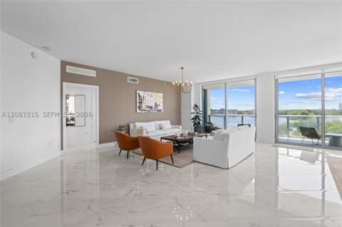 17111 Biscayne Blvd 402, North Miami Beach FL - photo 18 of 59