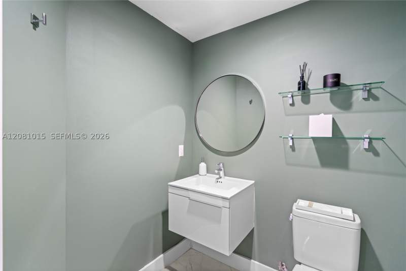 2 bedroom Condominium at 17111 Biscayne Blvd 402, Marina Palms Residences S, North Miami Beach — photo 4