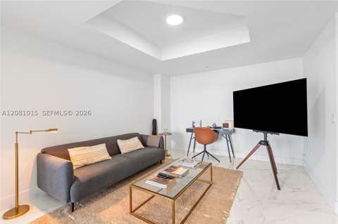 17111 Biscayne Blvd 402, North Miami Beach FL - photo 8 of 59
