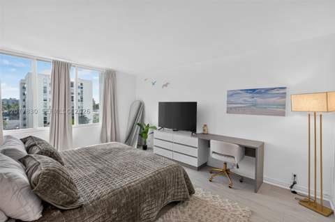 1000 West Ave 509, Miami Beach FL - photo 7 of 46