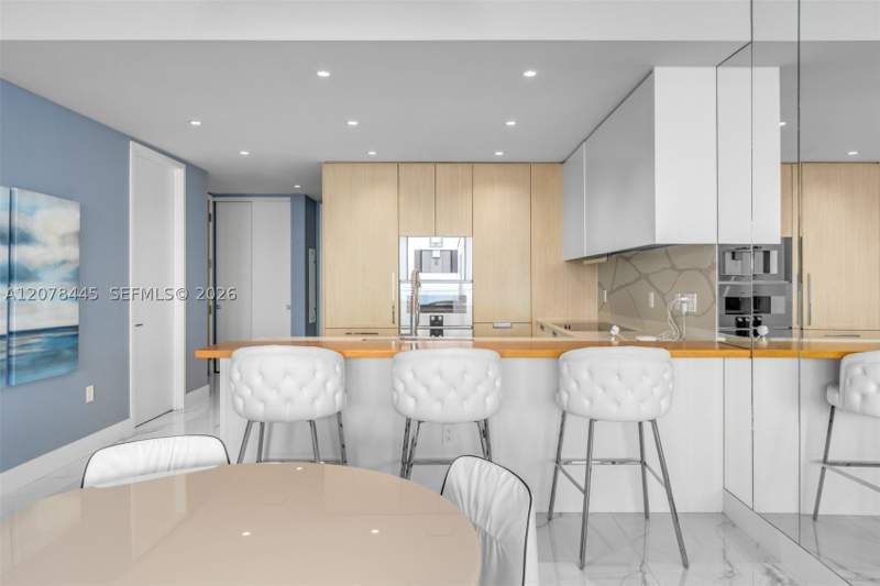 2 bedroom Condominium at 15701 Collins Ave 3803, 15701 Collins Condo, Sunny Isles Beach — photo 5