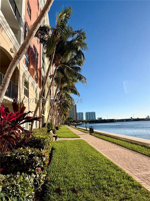 17150 N Bay Rd 2419, Sunny Isles Beach FL - photo 20 of 27