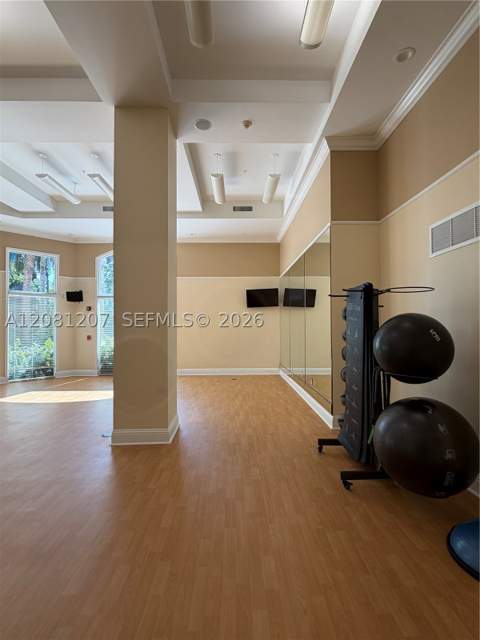 17150 N Bay Rd 2419, Sunny Isles Beach FL - photo 23 of 27