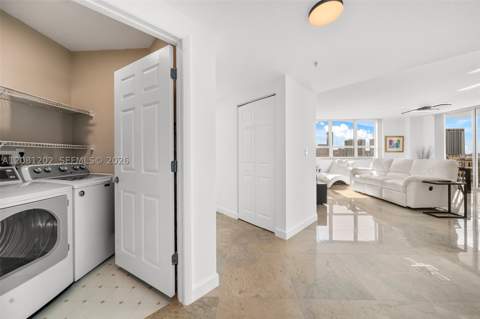 2000 N Bayshore Dr 1502, Miami FL - photo 15 of 40