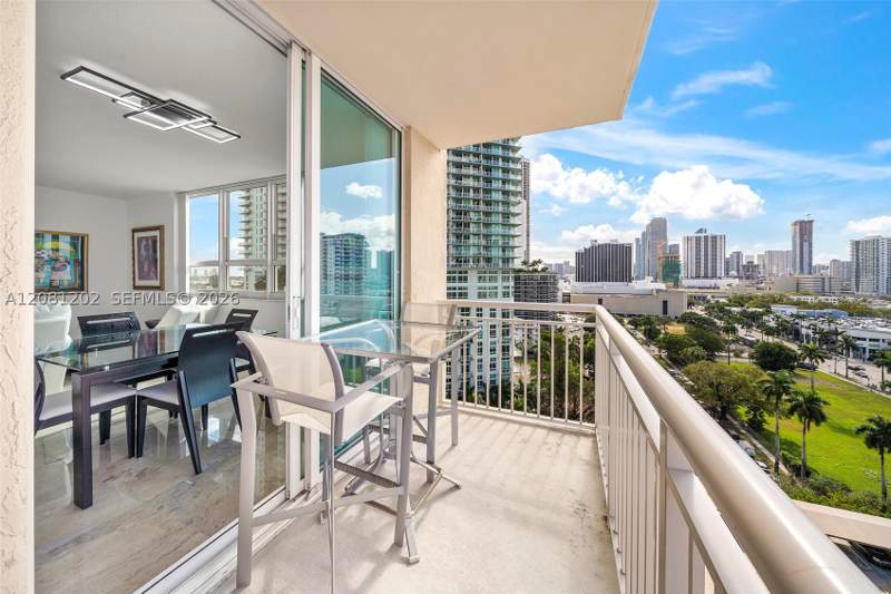 3 bedroom Condominium at 2000 N Bayshore Dr 1502, Cite Condo, Miami — photo 4