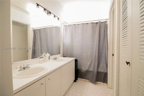 14615 SW 142nd Place Cir, Miami FL - photo 16 of 17