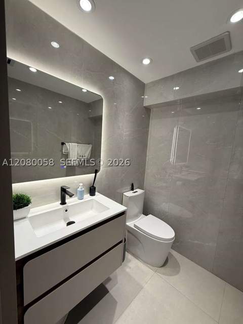 3123 NE 210th St, Aventura FL - photo 15 of 53