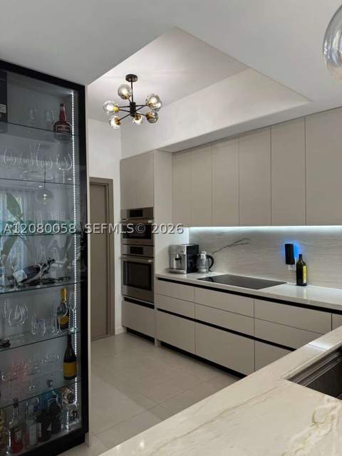 3123 NE 210th St, Aventura FL - photo 8 of 53