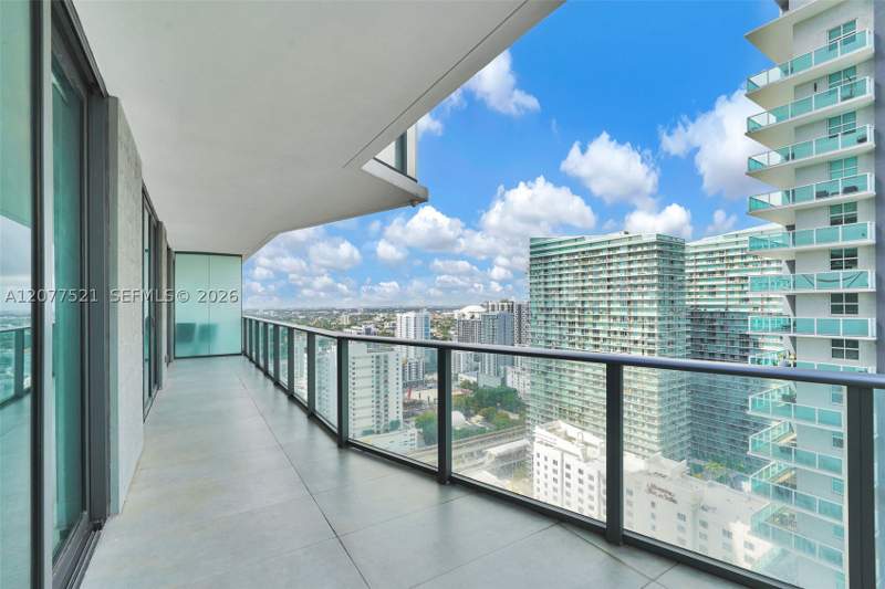 2 bedroom Condominium at 1300 S Miami Ave 2811, Dua Miami, Miami — photo 3