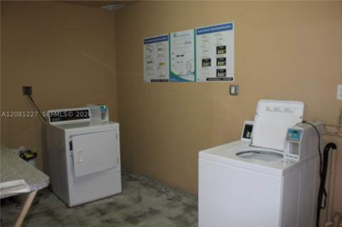 6780 W 2nd Ct 401, Hialeah FL - photo 15 of 18