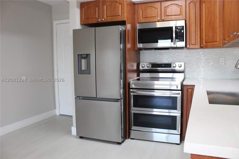 2 bedroom Condominium at 6780 W 2nd Ct 401, International Condo, Hialeah — photo 5