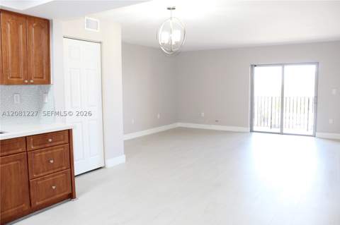 6780 W 2nd Ct 401, Hialeah FL - photo 7 of 18