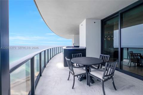 18555 Collins Ave 1505, Sunny Isles Beach FL - photo 21 of 31