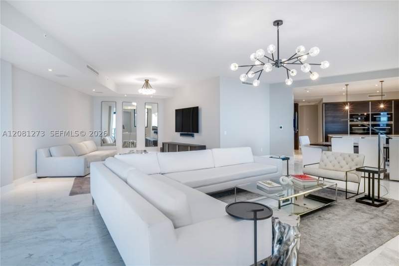 4 bedroom Condominium at 18555 Collins Ave 1505, 18555 Collins Avenue Cond, Sunny Isles Beach — photo 3