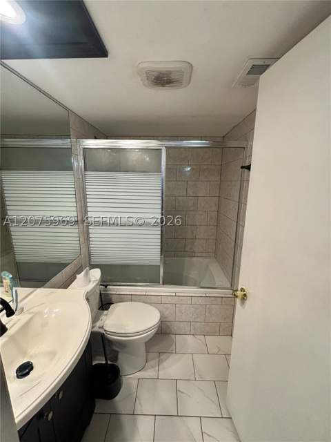 2249 SE 27th Dr 106-D, Homestead FL - photo 7 of 12