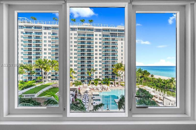 0 bedroom Condominium at 2301 Collins Ave 714, Roney Palace Condo, Miami Beach — photo 4