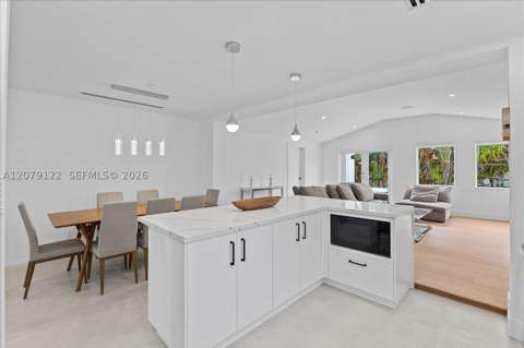 8926 Emerson Ave, Surfside FL - photo 23 of 31