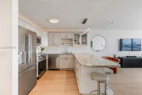 401 Ocean Dr 903, Miami Beach FL - photo 12 of 59