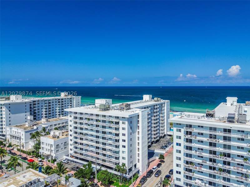 1 bedroom Condominium at 401 Ocean Dr 903, The Presidential Condo, Miami Beach — photo 3