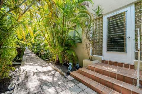 4730 Pine Tree Dr 17, Miami Beach FL - photo 21 of 28