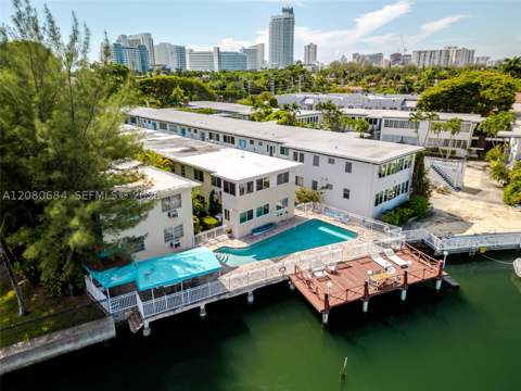 4730 Pine Tree Dr 17, Miami Beach FL - photo 6 of 28