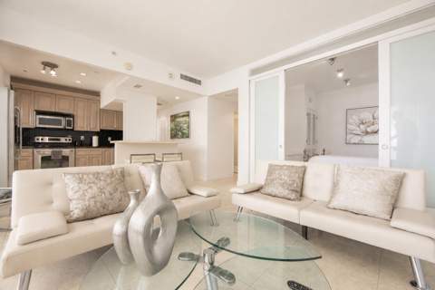 100 Lincoln Road Ph14, Miami Beach FL - photo 9 of 31
