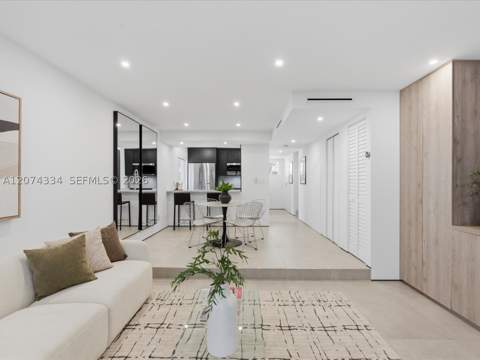 2945 Bridgeport Ave E, Coconut Grove FL - photo 7 of 42