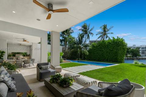 9407 E Broadview Dr, Bay Harbor Islands FL - photo 17 of 28