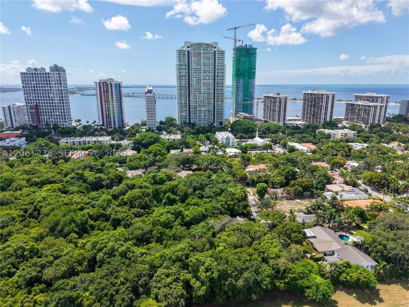 2 bedroom Condominium at 1600 SW 1st Ave 512, Le Parc At Brickell Condo, Miami — photo 4