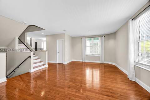 5801 SW 74th Ter 3, South Miami FL - photo 10 of 29