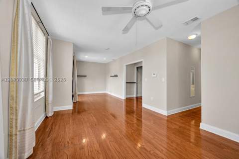 5801 SW 74th Ter 3, South Miami FL - photo 13 of 29