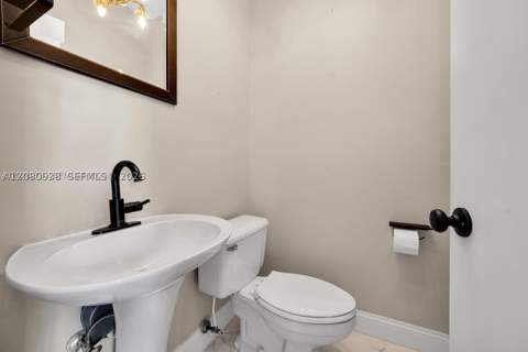 5801 SW 74th Ter 3, South Miami FL - photo 24 of 29