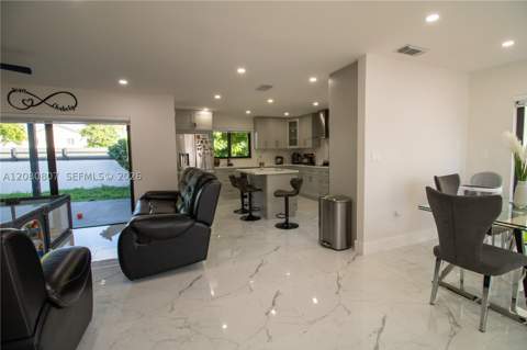 6332 SW 151st Pl, Miami FL - photo 10 of 41