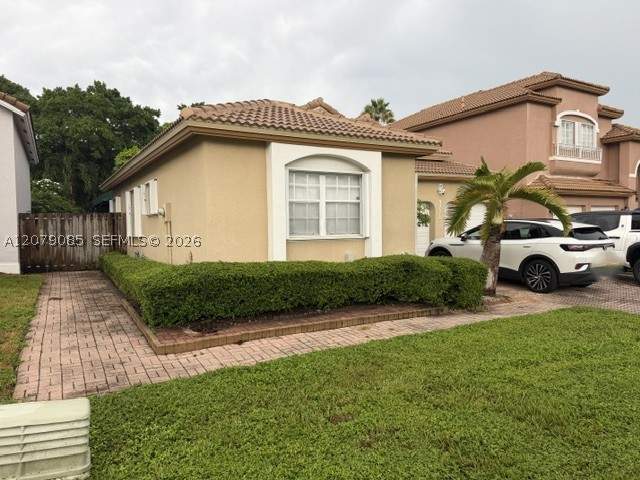 3 bedroom SingleFamilyResidence at 9771 NW 32nd St, Costa Verde Sec 1, Doral — photo 2