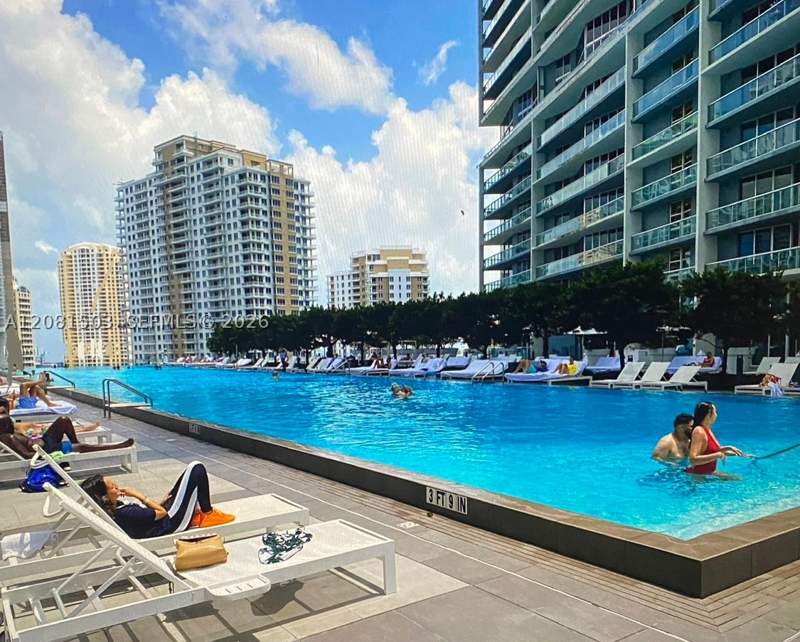 0 bedroom Condominium at 475 Brickell Ave 4910, Iconbrickell Condo No 1, Miami — photo 2