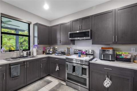 24960 SW 108th Ave, Homestead FL - photo 14 of 64