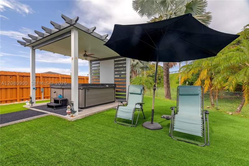 4 bedroom SingleFamilyResidence at 24960 SW 108th Ave, S Allapattah Gardens, Homestead — photo 3