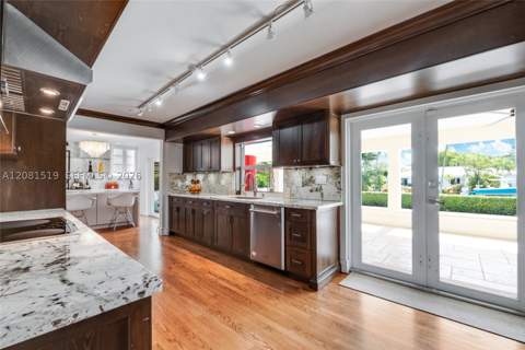 13035 Nevada St, Coral Gables FL - photo 9 of 21